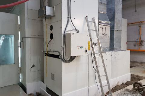Lakovací a sušící kabina Blowtherm 2002, výkon 24000 m3/h